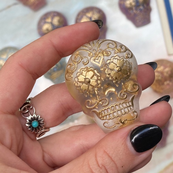 PACK OF 4 Magnets Sugar Skull Colorful Resin Art - Picture 4 of 16